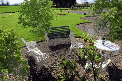 com_Garden-1-smaller